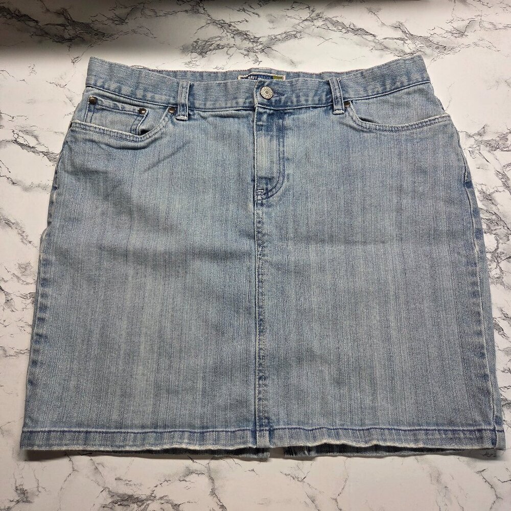 Old Navy Size 12 Y2K Light Wash Denim Blue Low Waist Stretch Jean Skirt